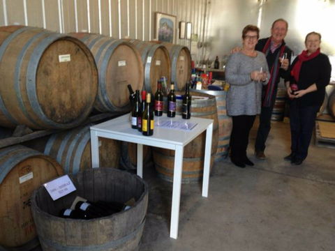 The Grog Shed At Wombat Cellars - Queensland Tourism 1