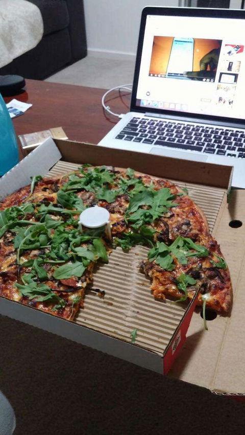 Topelz Italian Resturant & Pizzeria - Queensland Tourism 0