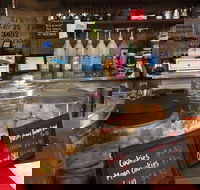 Vee's Cafe - Queensland Tourism
