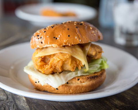 VIA9 Cafe & Bar - QLD Tourism 0