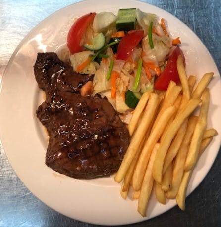 Arvis Restaurant & Bar - Queensland Tourism 0
