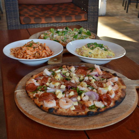 Ironbark Terrace And Pizzeria - St Marys Rugby League Club - Queensland Tourism 0