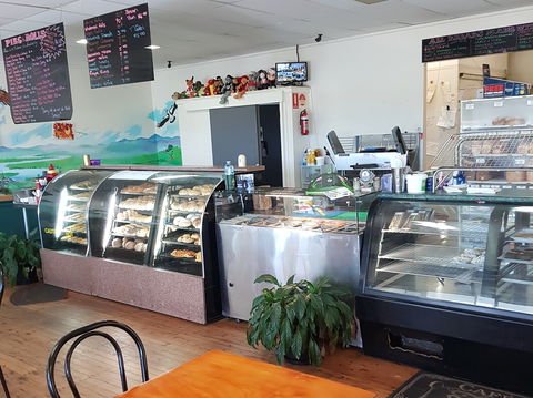 Plantation Organic Bakery - Queensland Tourism 2