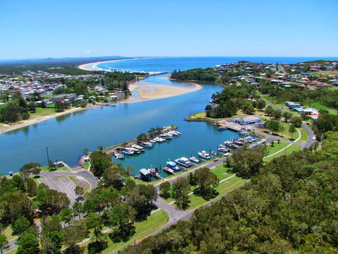 Evans Head Fishermen's Co-operative - Queensland Tourism 0