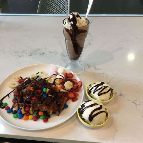 Mickeyccino Tea & Coffee House - Queensland Tourism 0
