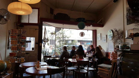 One Earth Cafe - QLD Tourism 0