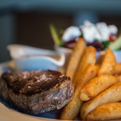 Cascades Restaurant - Queensland Tourism 0