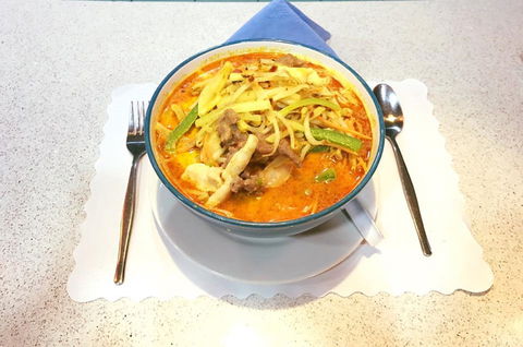 Raymonds At Malua Bay Bowling Club - Queensland Tourism 0