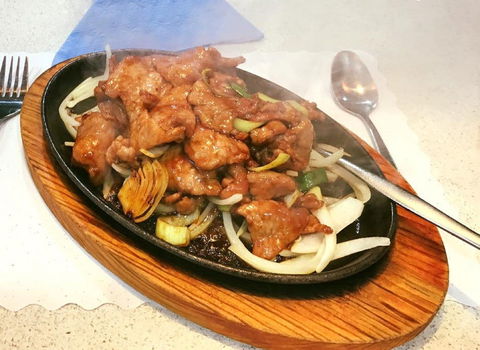 Raymonds At Malua Bay Bowling Club - Queensland Tourism 2