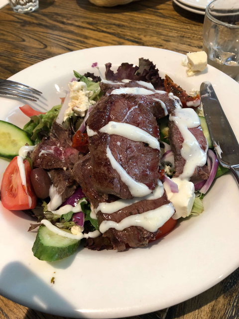 Gisborne Pizza & Pasta - Queensland Tourism 0