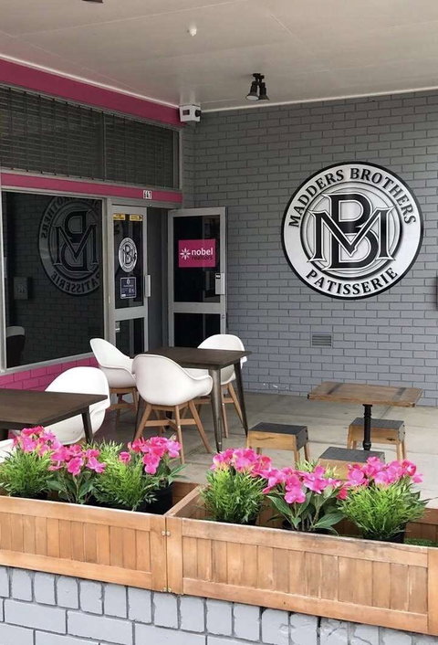 Madders Brothers Patisserie - Graceville - Queensland Tourism 0