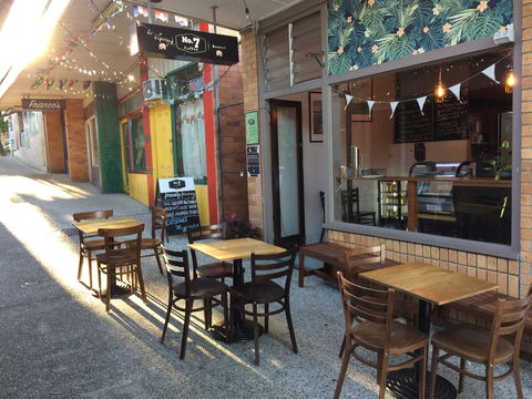 No. 7 Coffee Moorvale Lane - QLD Tourism 0