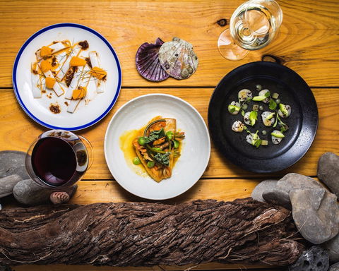 Sunset Food And Wine - Queensland Tourism 1