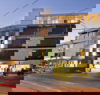 Chalk - Cosmopolitan Hotel Melbourne - Queensland Tourism