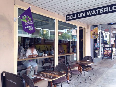 Deli On Waterloo - QLD Tourism 0
