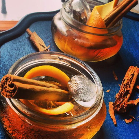 Donny's Bar - Queensland Tourism 0