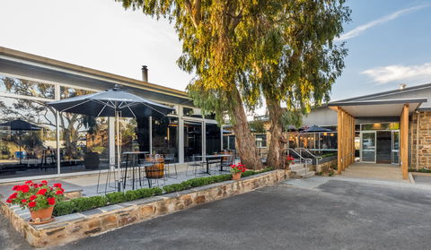 Pikes Wines - Queensland Tourism 0