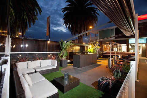 Arco Ski Lodge - QLD Tourism 0