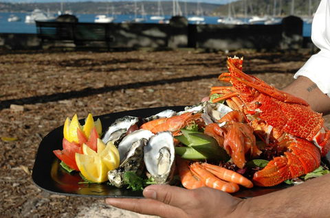 Bottom Of The Harbour - Queensland Tourism 0