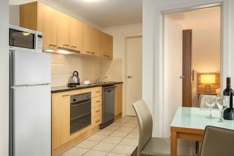 Cocktails On Kent - Queensland Tourism 0