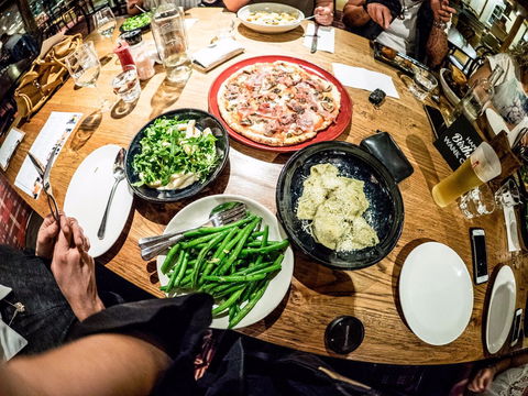 Dennys Kitchen - Queensland Tourism 1