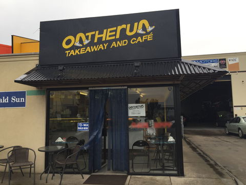 On The Run Takeaway And Cafe - Queensland Tourism 0