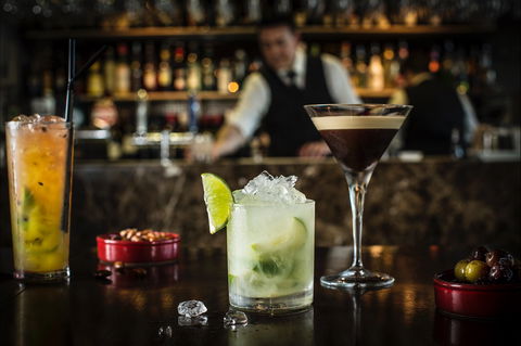 Ostani Lounge, Bar & Restaurant - Queensland Tourism 2