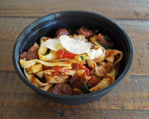 Pizza Miltonio - Queensland Tourism 0