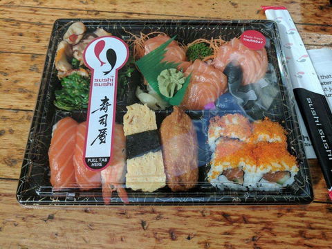 Sushi Sushi - Booragoon - QLD Tourism 0