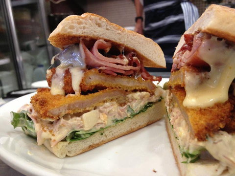 Two Good Eggs Cafe - Queensland Tourism 0