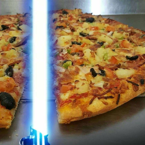 Centrepoint Pizza - Queensland Tourism 0