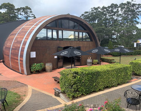 Clouds Vineyard - QLD Tourism 0