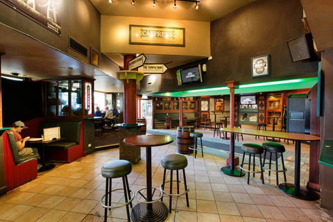 O'Malley's Irish Bar - Mooloolaba - Queensland Tourism 0