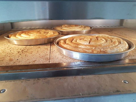 Burekman - Queensland Tourism 0