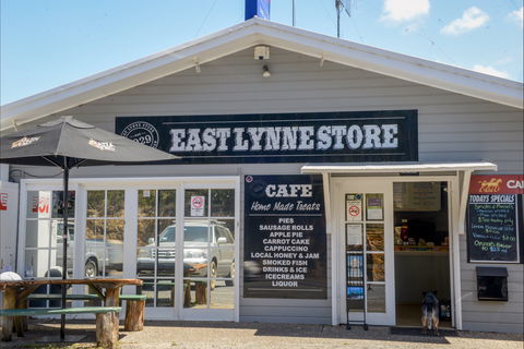 East Lynne Store - Queensland Tourism 0