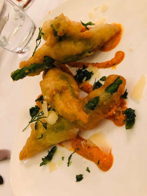 Il Cacciatore Restaurant - Queensland Tourism 0