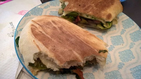 Jiji's Place - Queensland Tourism 0