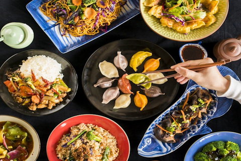 Liu Ji - Queensland Tourism 0