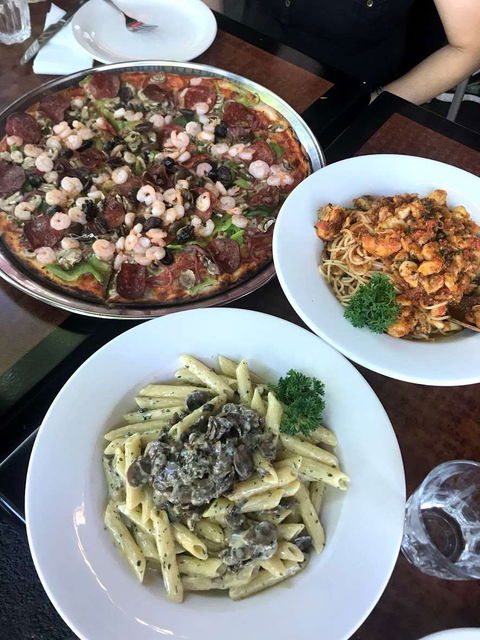 Papa Gino's - QLD Tourism 0