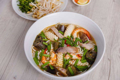 Papa Sweet Tooth - Queensland Tourism 0