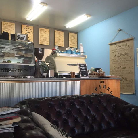 Paperboy Cafe - Queensland Tourism 0