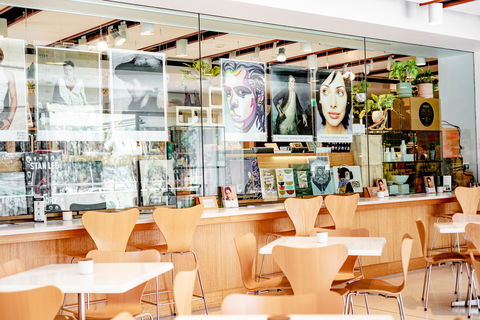 Portrait Cafe - Queensland Tourism 0
