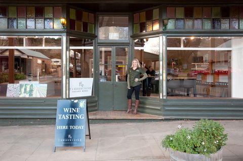 Tamburlaine Organic Wines Millthorpe Cellar Door - Queensland Tourism 0