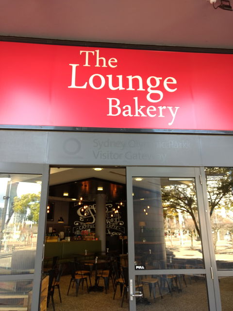 The Lounge Bakery - Queensland Tourism 0