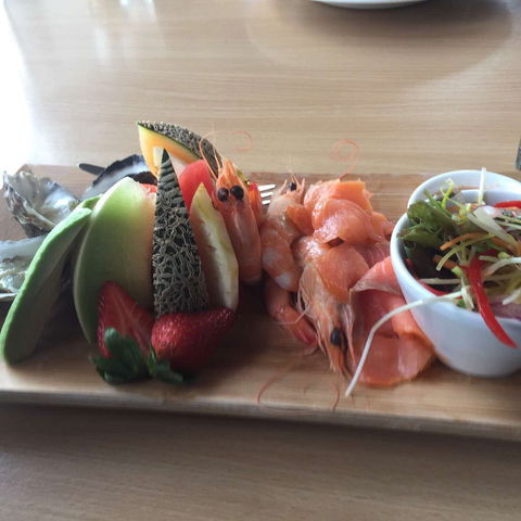 Warf Restaurant - Queensland Tourism 0
