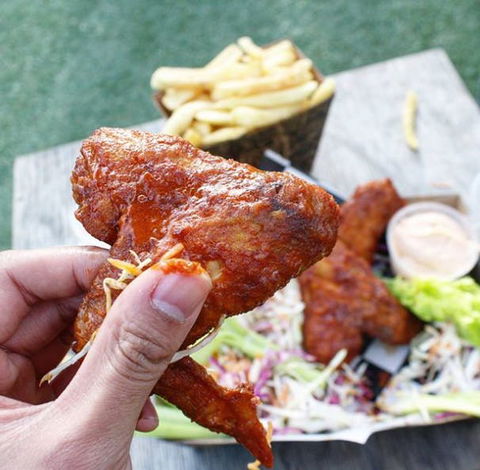 Wingster's Grilled Chicken - Queensland Tourism 0