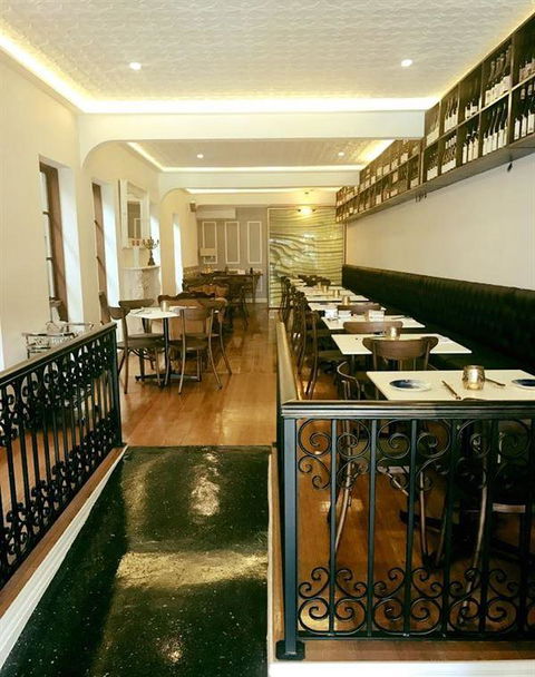 The Balcony Cafe - Queensland Tourism 7