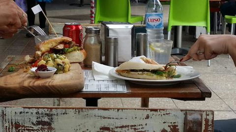 Driftwood Bar - QLD Tourism 0