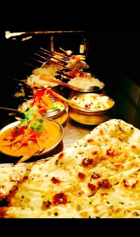 Roshni Indian Restaurant - QLD Tourism 9