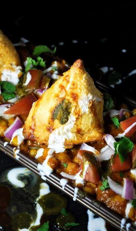 Roshni Indian Restaurant - QLD Tourism 4